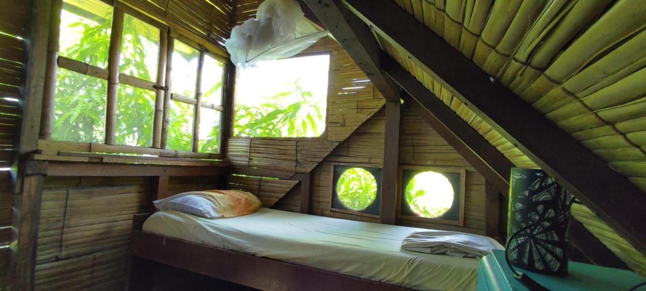 Hostal Monte Libano Puerto Lopez Room photo