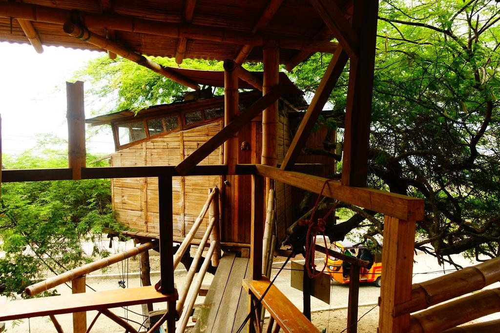 Hostal Monte Libano Puerto Lopez Exterior photo